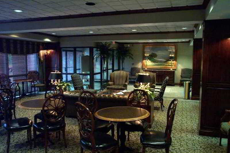 Hampton Inn - Greenville Restaurant photo
